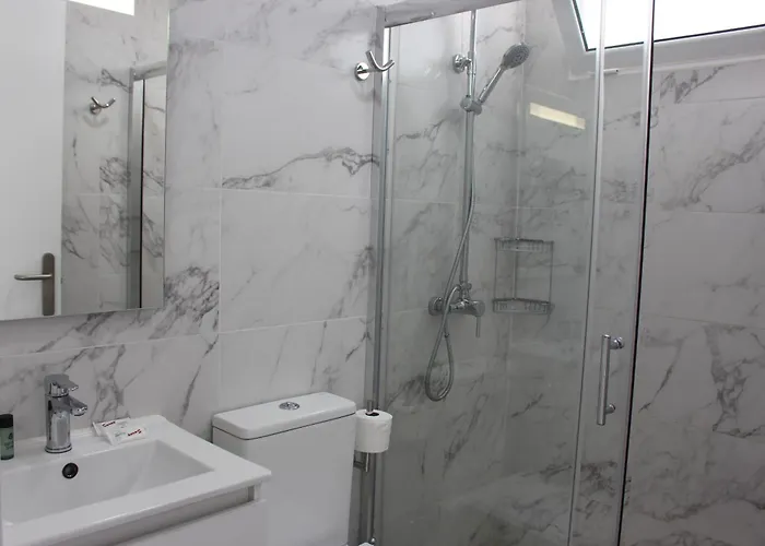 Vv Alcaravaneras Atico B