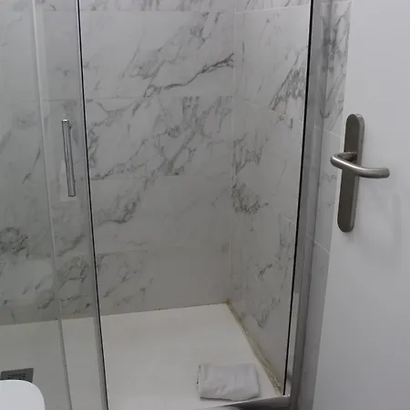 Vv Alcaravaneras Atico B